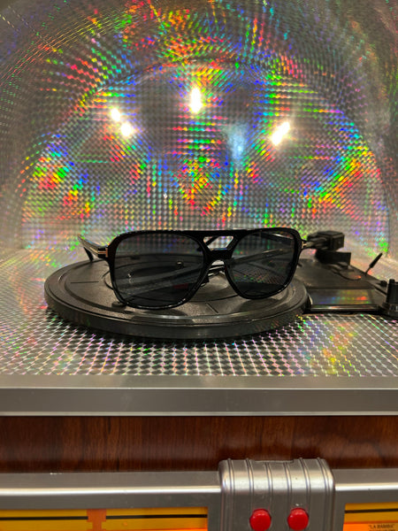 BRIGHT TINTED AVIATOR SUNGLASSES