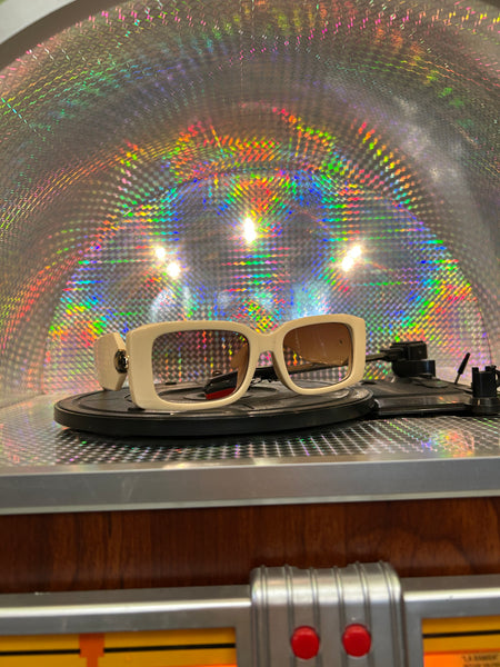 MODERN BLOCK TINTED SUNGLASSES