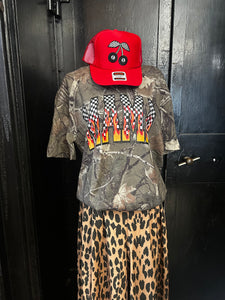 CAMO MAMA FLAMES