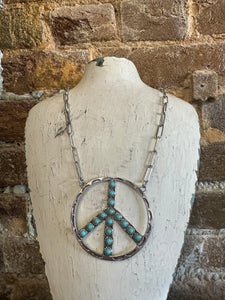 THE MELLOW MUSHROOM NECKLACE